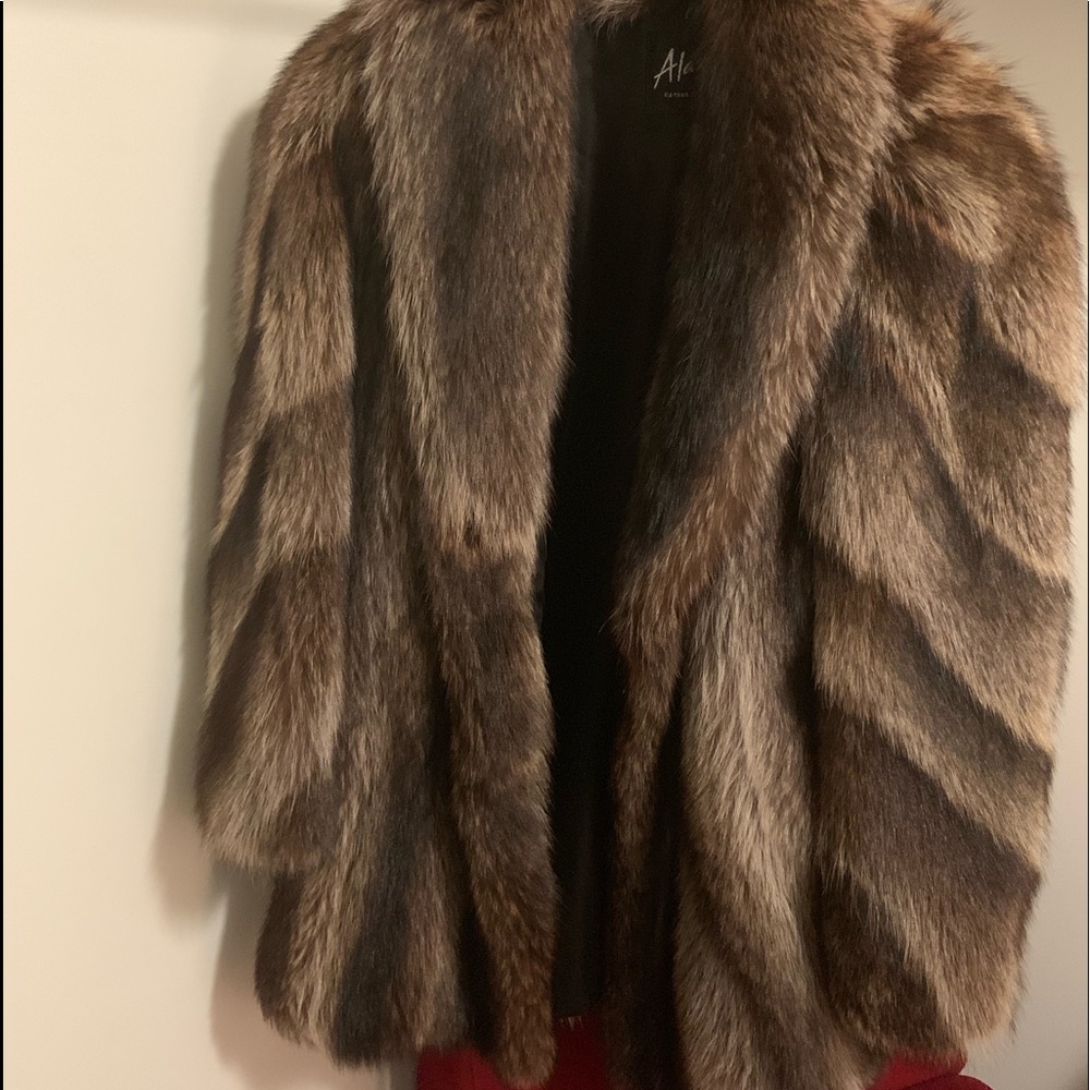 Raccoon Alaskan Fur coat size m